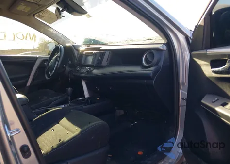 2018 Toyota Rav4 Xle из США, поврежденный, VIN 2T3WFREV5JW476503